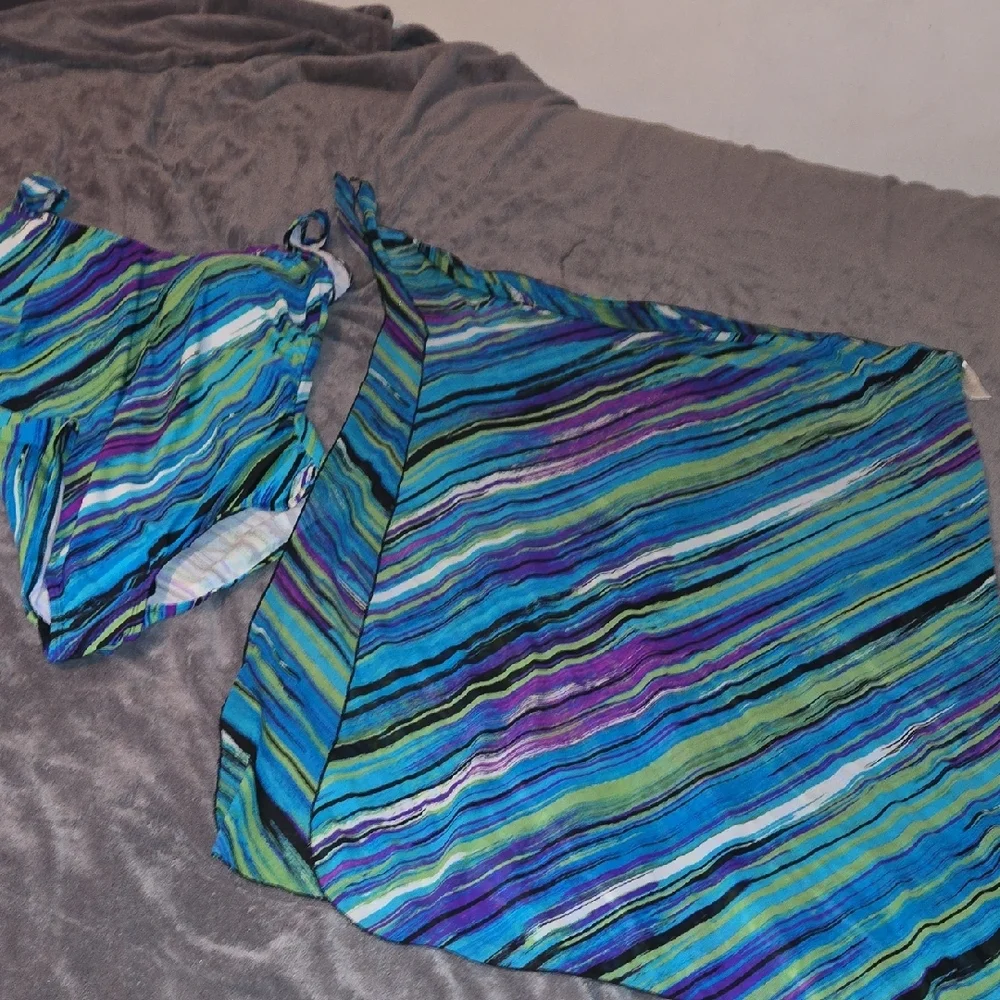 Swimsuits For All Multicolor Striped One Piece - Picture 6 of 8